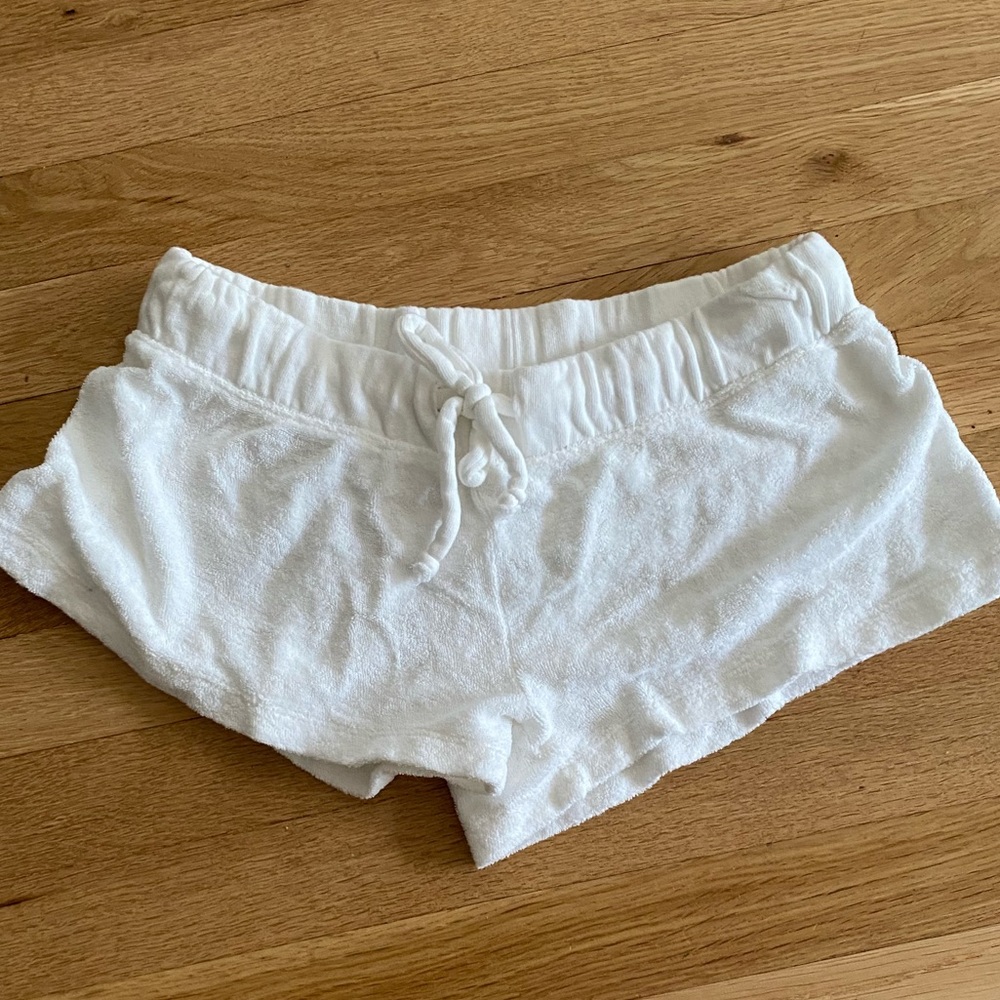 Twenty5A juniors terry shorts size Medium great condition white